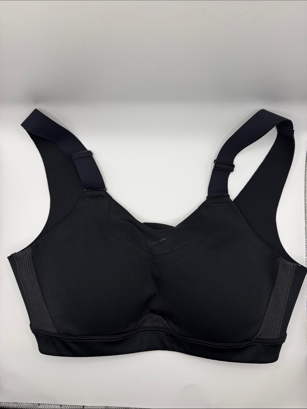 Nike Black Adjustable-Strap High-Impact Sports Bra